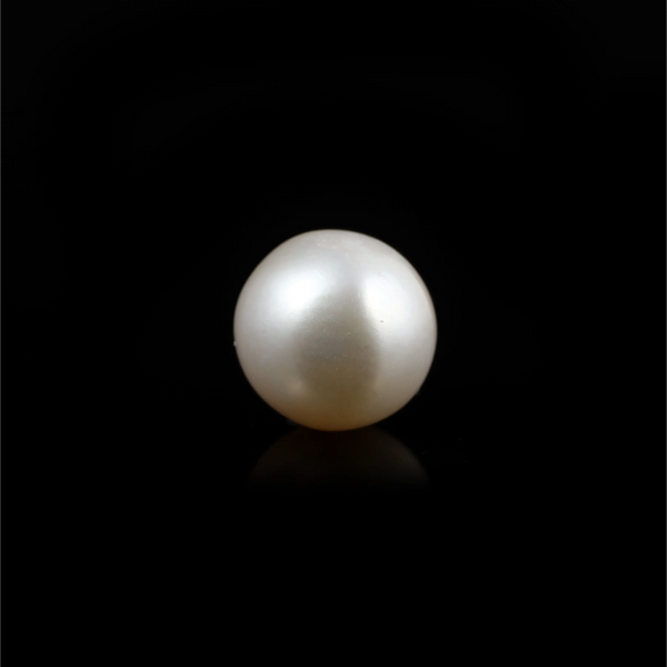 Pearl - 5.6 Carat