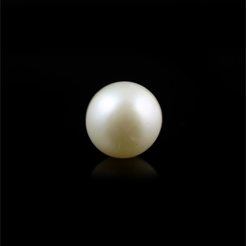 Pearl - 5.65 Carat
