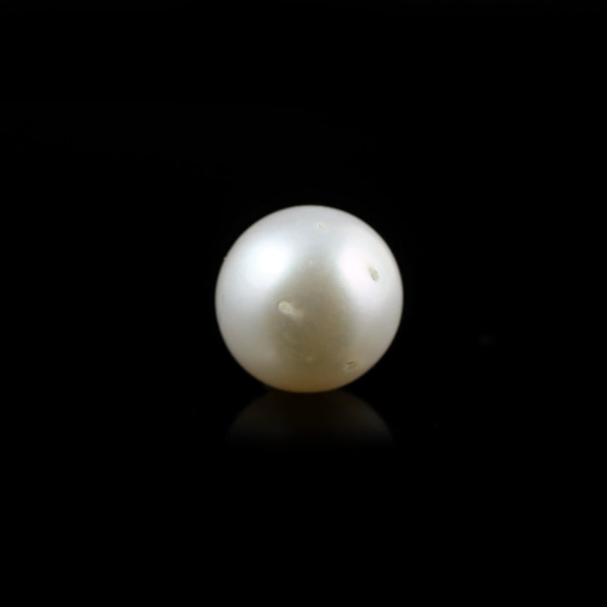 Pearl - 5.55 Carat