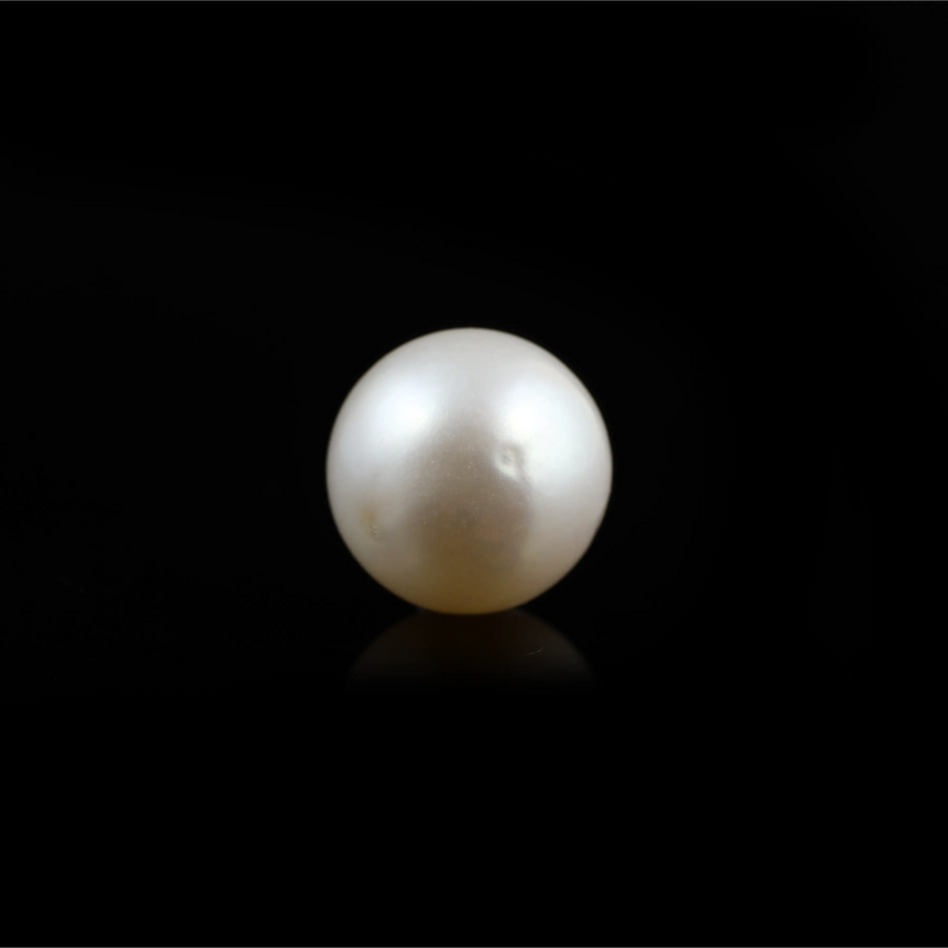 Pearl - 5.55 Carat