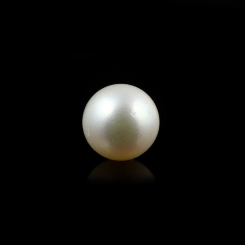 Pearl - 5.65 Carat