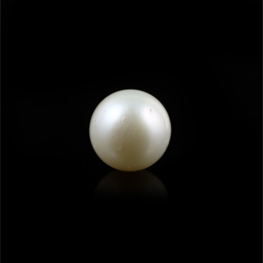 Pearl - 5.6 Carat