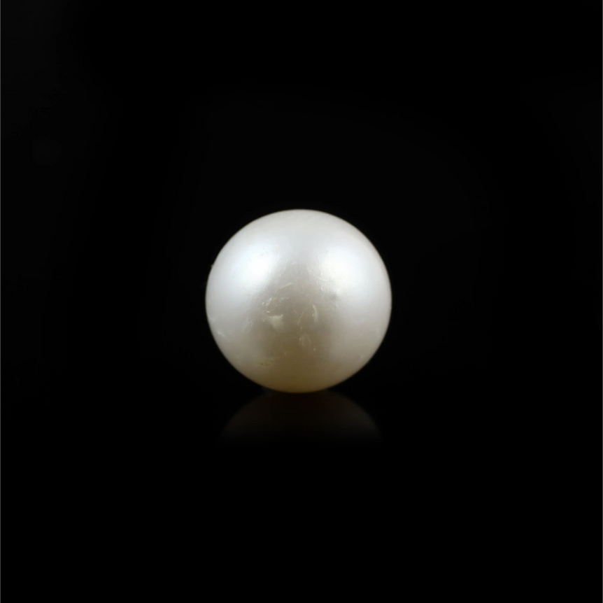 Pearl - 5.6 Carat