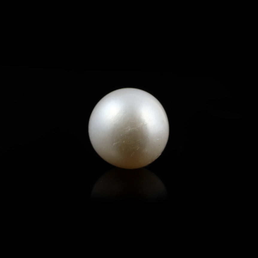 Pearl - 5.5 Carat