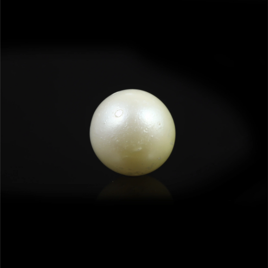 Pearl (Moti) - 9.65 Carat - Pramogh