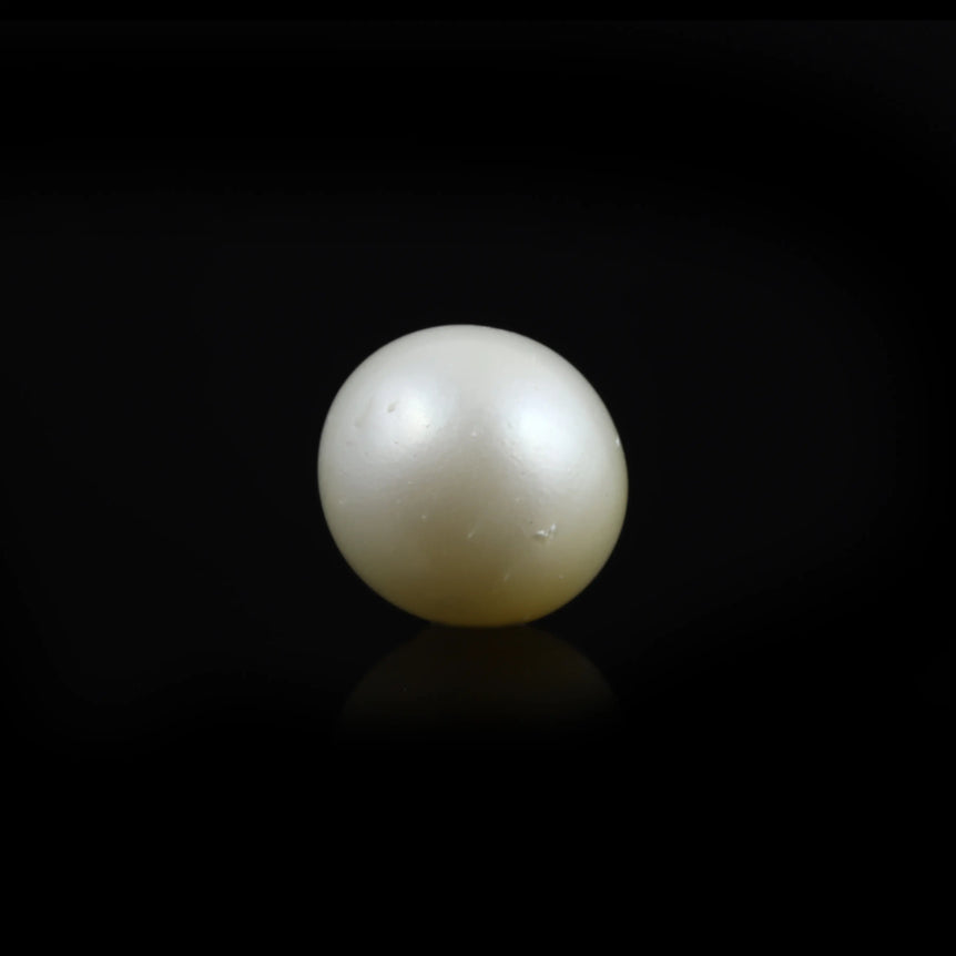 Pearl (Moti) - 9.9 Carat - Pramogh