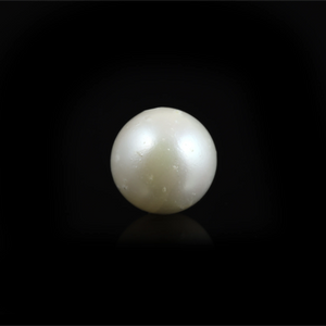 Pearl (Moti) - 9.65 Carat - Pramogh