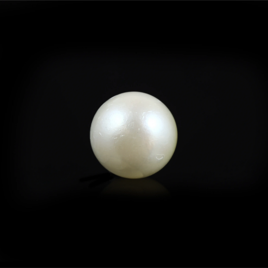 Pearl - 9.25 Carat