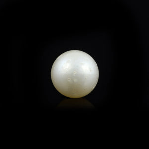 Pearl (Moti) - 9.8 Carat - Pramogh