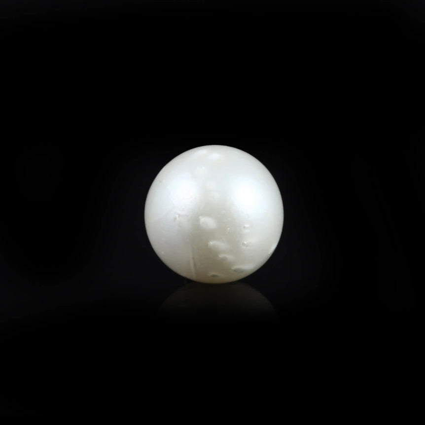 Pearl - 9.6 Carat