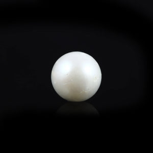 Pearl (Moti) - 9.9 Carat - Pramogh