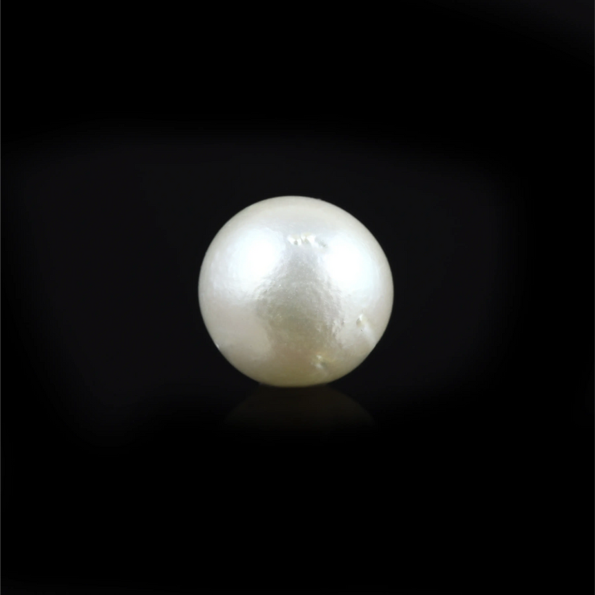 Pearl (Moti) - 7.55 Carat - Pramogh