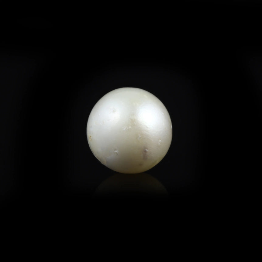 Pearl - 8.9 Carat
