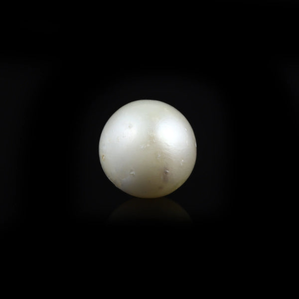Pearl - 8.9 Carat