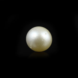 Pearl (Moti) - 7.95 Carat - Pramogh