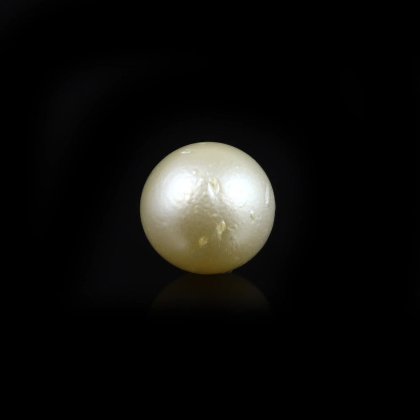 Pearl - 7.95 Carat