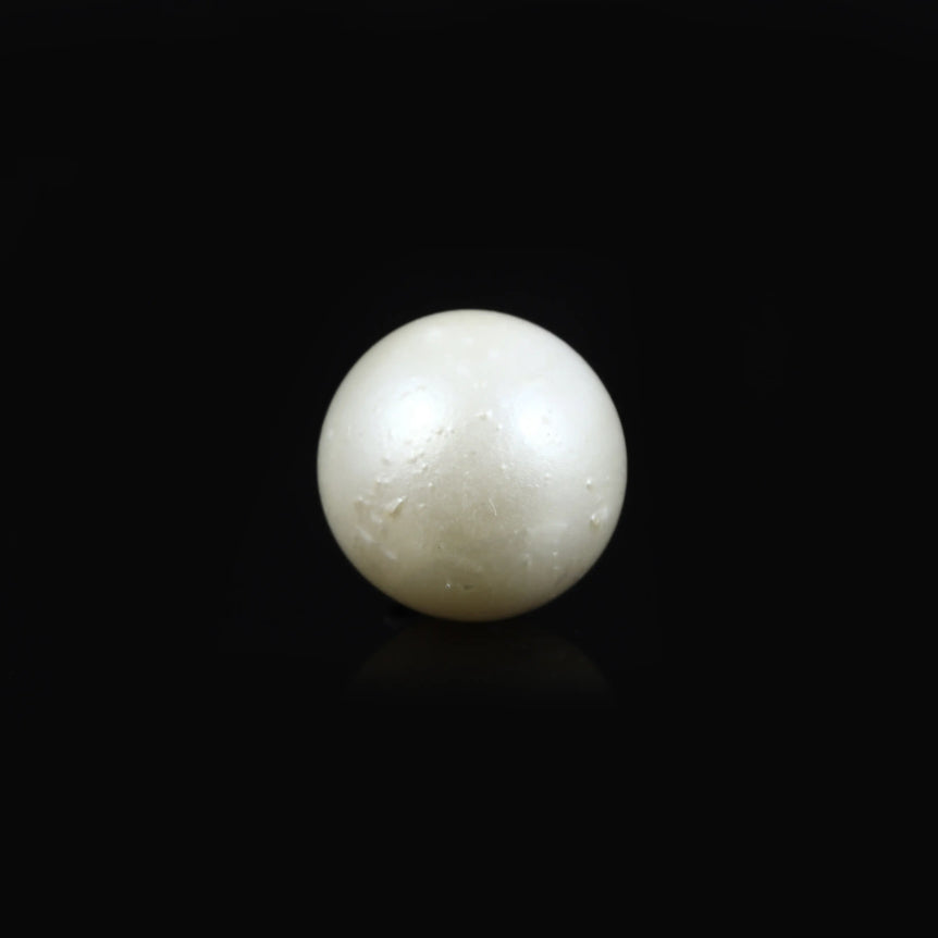 Pearl - 9.6 Carat