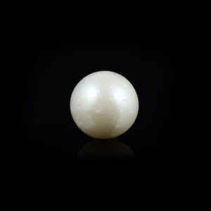 Pearl (Moti) - 9.8 Carat - Pramogh