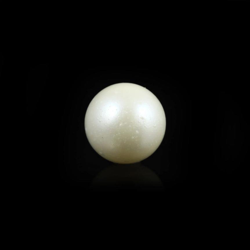 Pearl (Moti) - 9.9 Carat - Pramogh