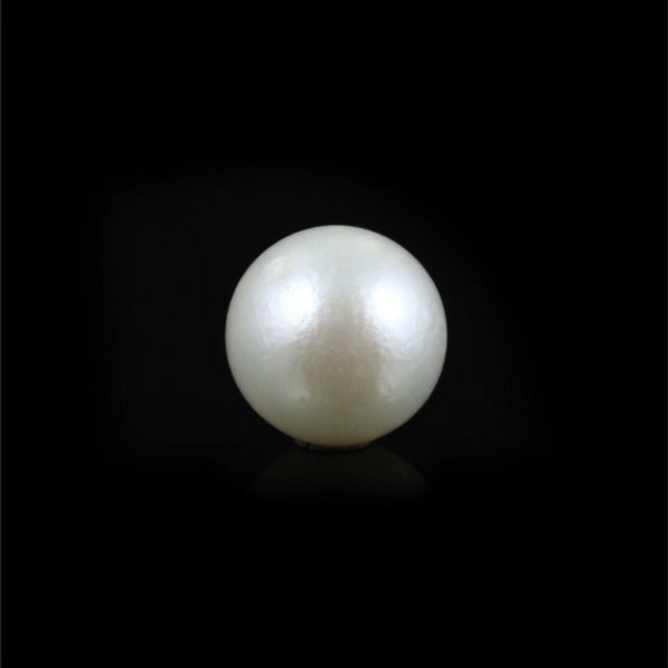 Pearl (Moti) - 9.1 Carat - Pramogh