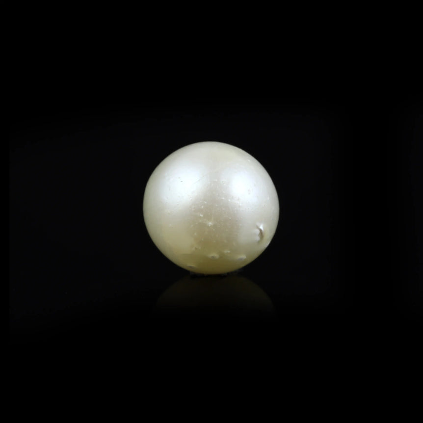 Pearl - 8.9 Carat