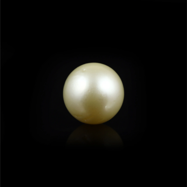 Pearl (Moti) - 7.1 Carat - Pramogh