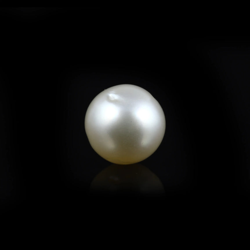 Pearl - 11.7 Carat