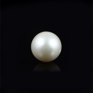 Pearl (Moti) - 22.35 Carat - Pramogh