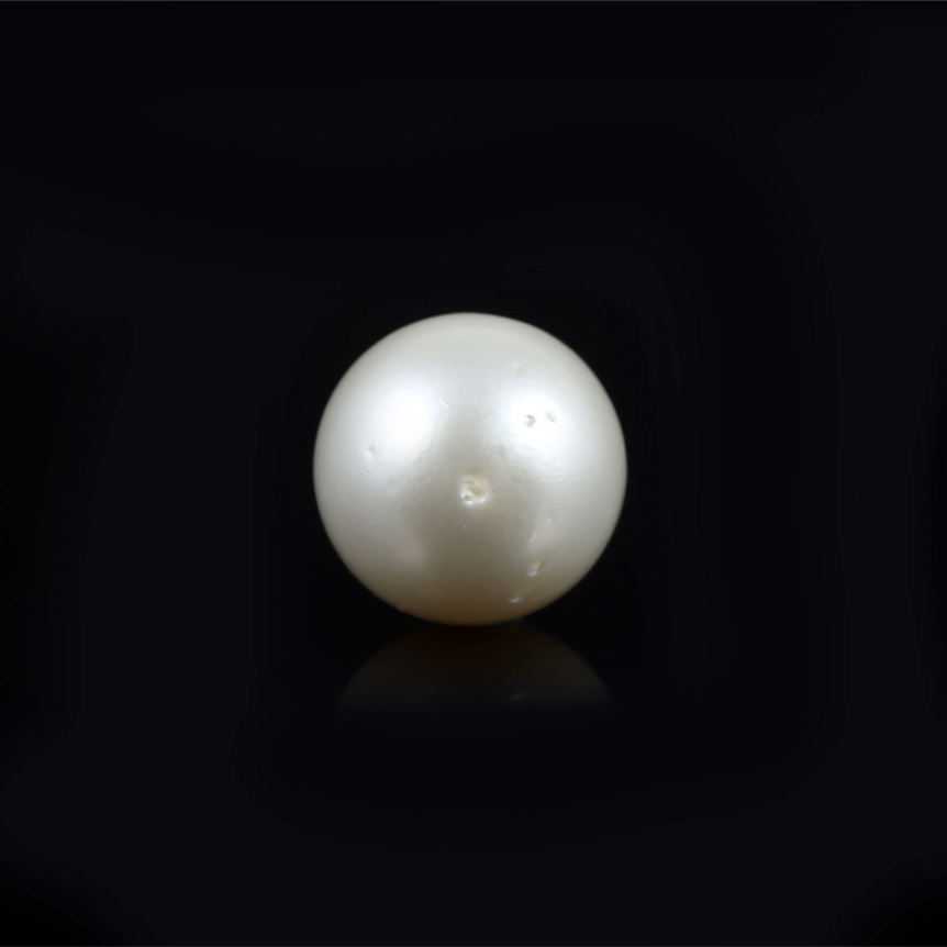 Pearl - 22.35 Carat