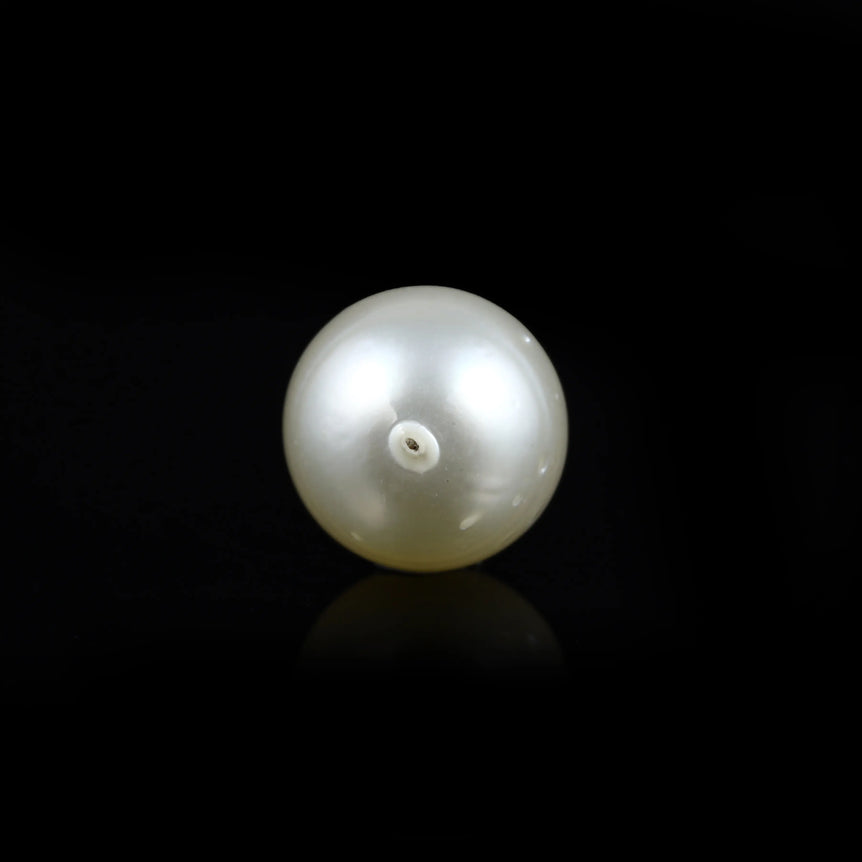 Pearl - 10.7 Carat