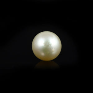 Pearl (Moti) - 9.15 Carat - Pramogh
