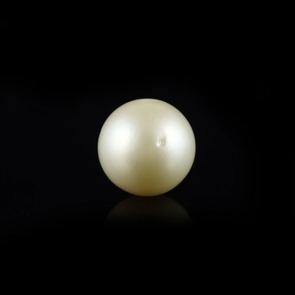 Pearl - 11.7 Carat