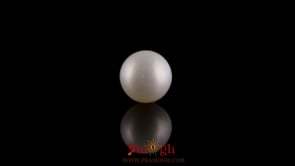 Pearl - 2.75 Carat