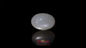 Moonstone - 10.6 Carat