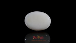 Opal - 7.8 Carat