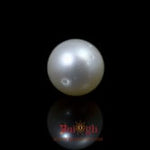 Pearl - 9.9 Carat