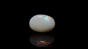 Opal - 4.58 Carat