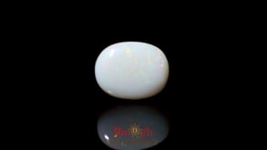 Opal - 8.8 Carat