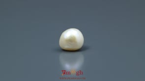 Keshi Pearl - 3.75 Carat