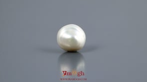 Keshi Pearl - 3.65 Carat