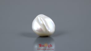 Keshi Pearl - 7.75 Carat