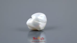Keshi Pearl - 7.4 Carat