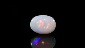 Opal - 4.05 Carat