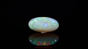 Opal - 3.8 Carat
