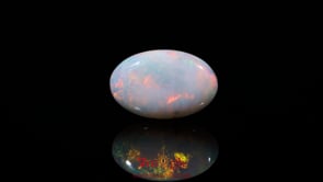 Opal - 3.85 Carat