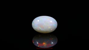 Opal - 3.95 Carat