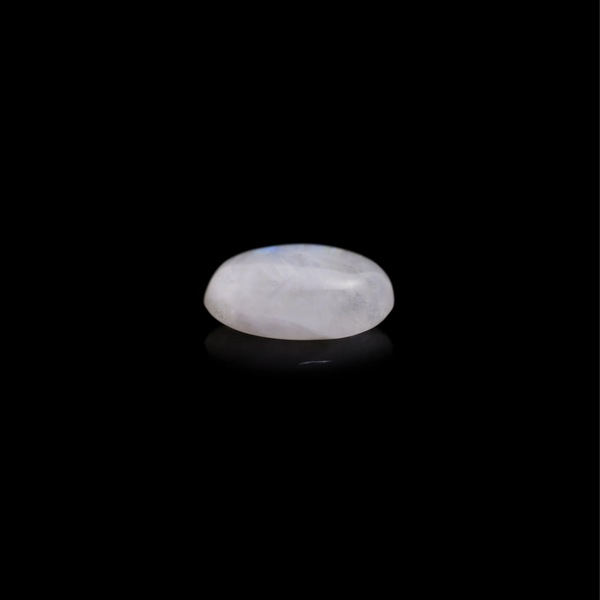 Rainbow Moonstone - 8.3 Carat