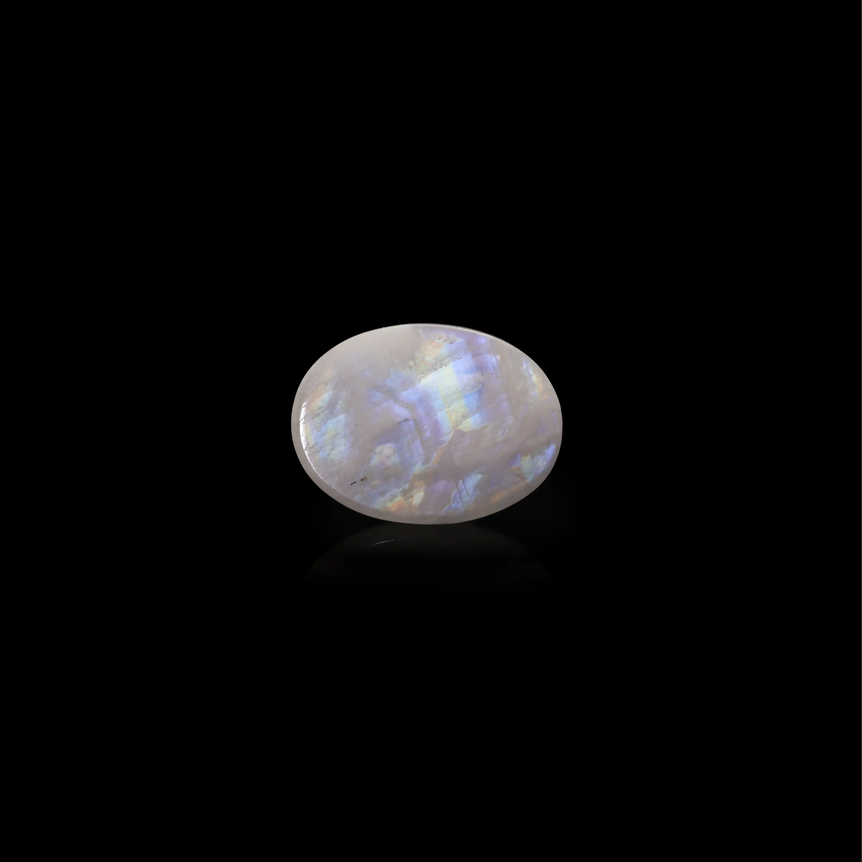 Rainbow Moonstone - 7.8 Carat - Pramogh