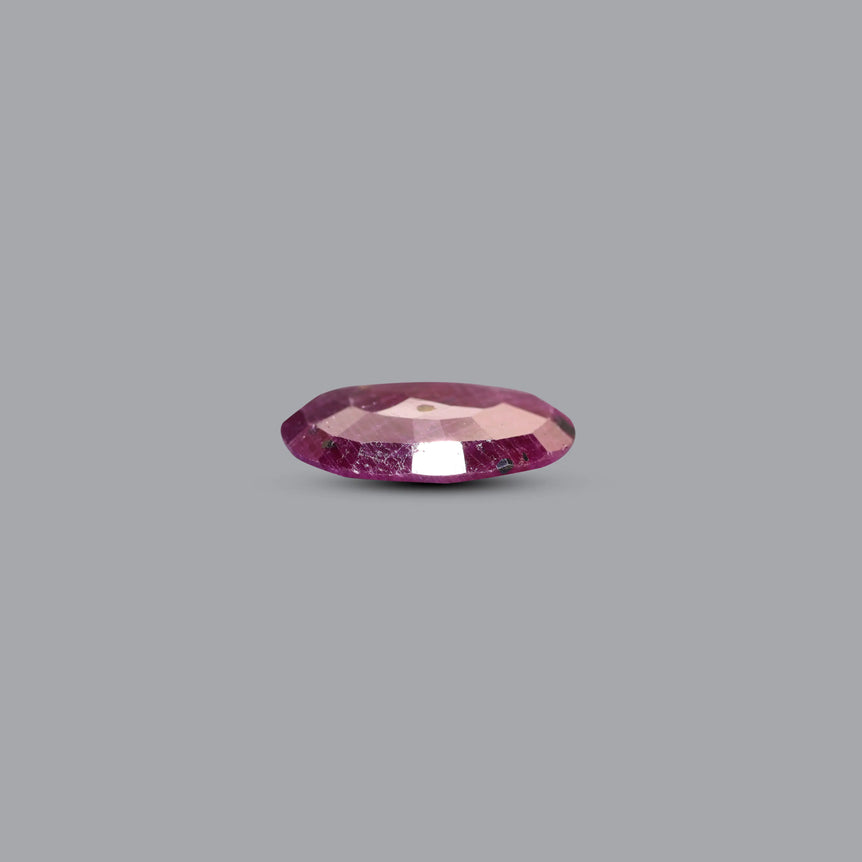 African Ruby - 3.8 Carat - Pramogh