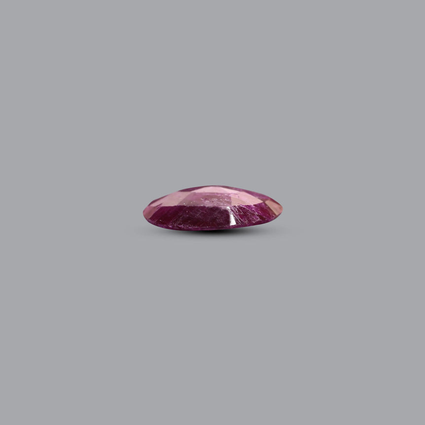 African Ruby - 3.85 Carat - Pramogh
